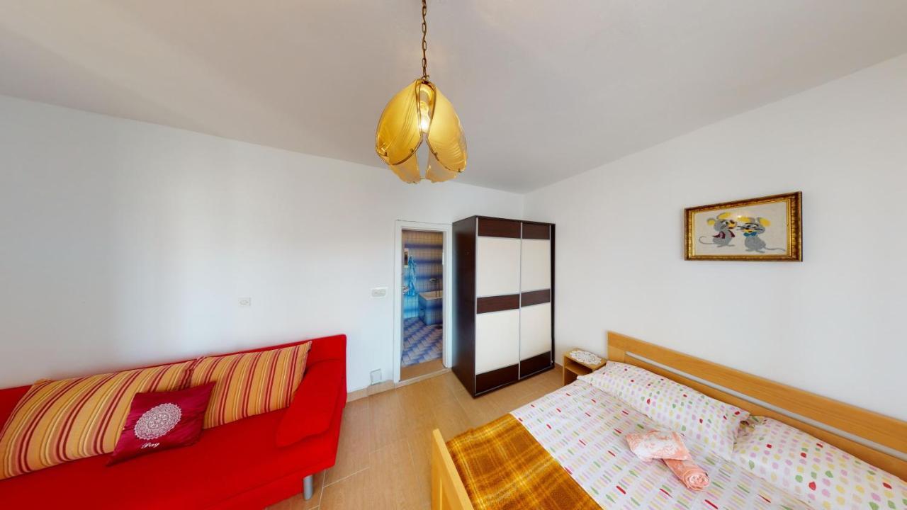 Apartments Riva Metajna Eksteriør billede