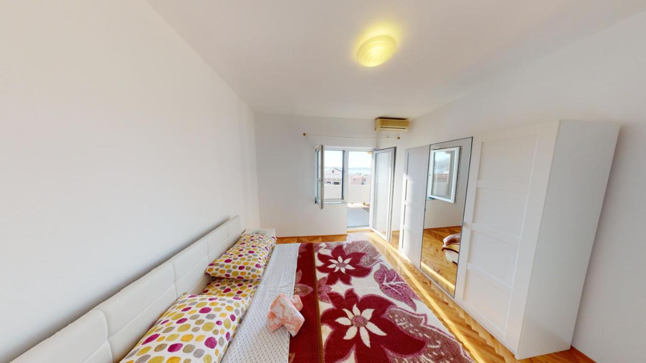 Apartments Riva Metajna Eksteriør billede