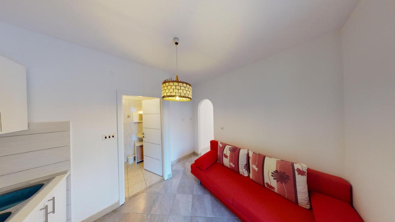 Apartments Riva Metajna Eksteriør billede